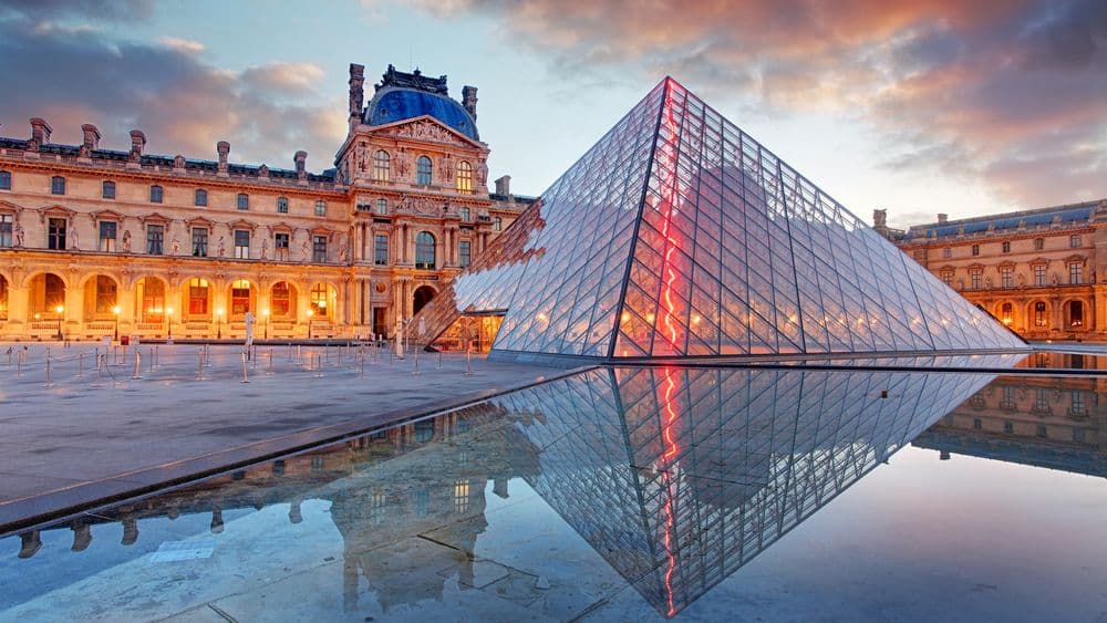Le Louvre, Paris, France