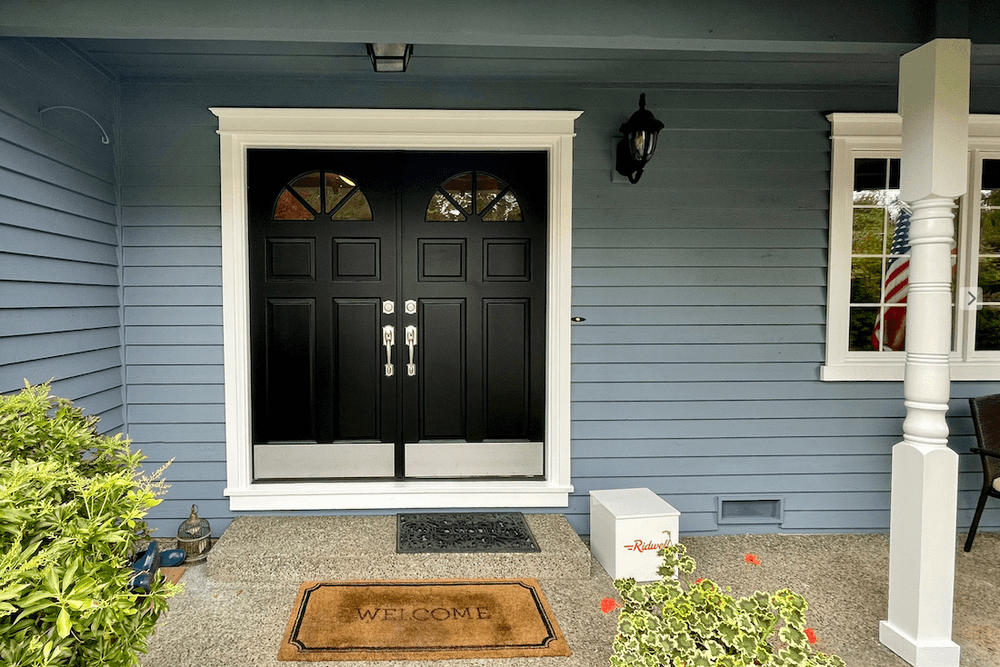 Tricorn Black SW 6258