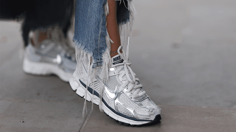 Sneakers with a touch of silver