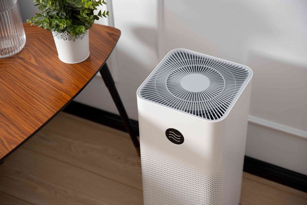 Control dust with an air purifier