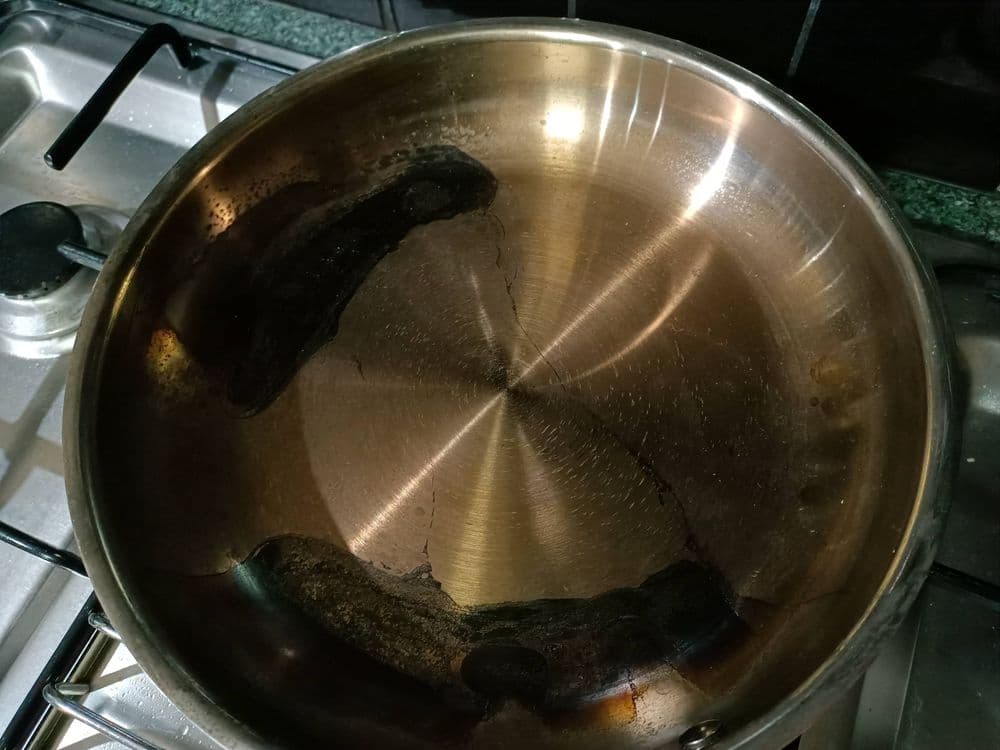 Rescue a burnt pan before it ends up in the trash
