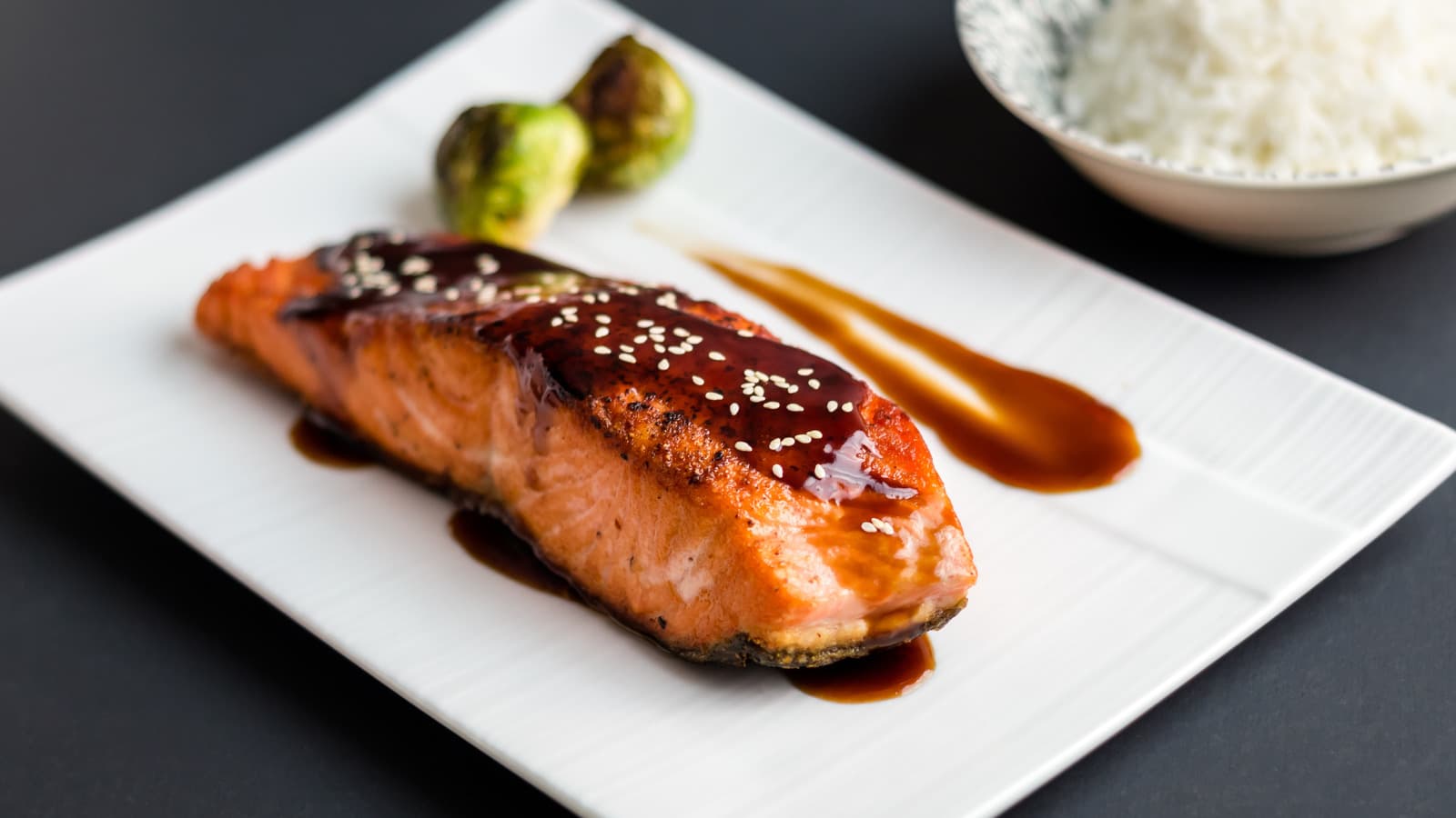 Air Fryer Pomegranate-Glazed Salmon