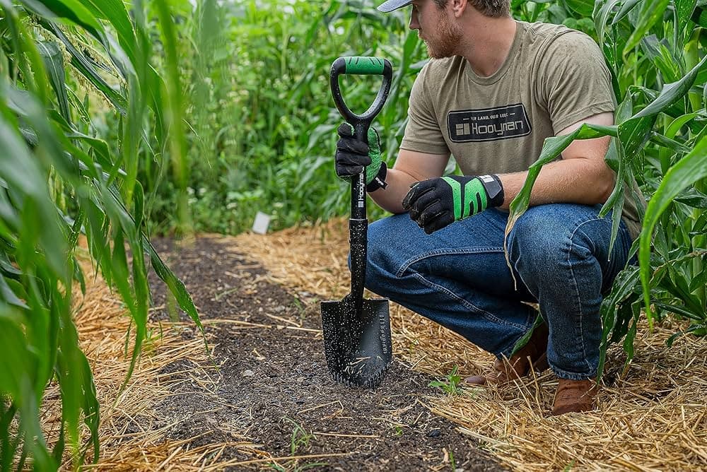Hooyman Digging Shovel