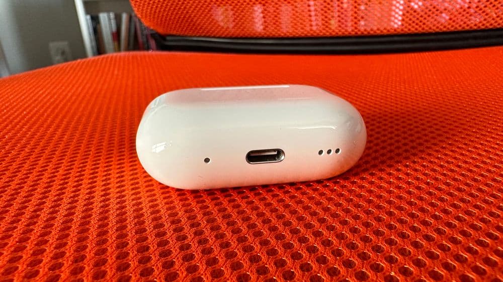 Apple AirPods Pro 2 (USB-C)