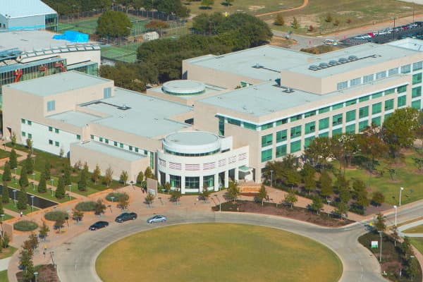 University of Texas at Dallas (Naveen Jindal)